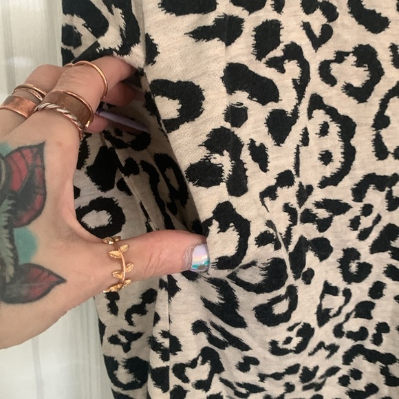 Cheetah print dress - Picture 3 of 3